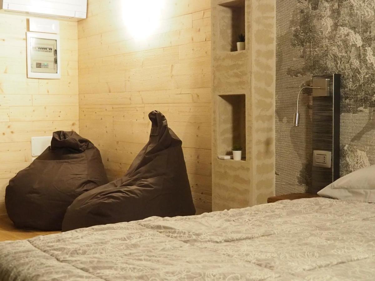 Virasol In Citta, Camera Nuvole Cuneo Exteriér fotografie